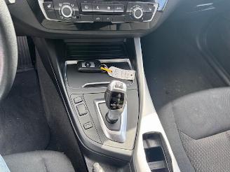 BMW 1-serie 118I  5-drs automaat picture 12