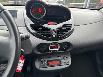 Renault Twingo 1.2 16v Dynamic  airco picture 12
