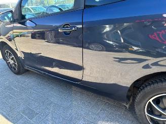 Peugeot 108 1.0 VTI Active airco nap picture 8