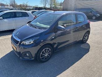 Peugeot 108 1.0 VTI Active airco nap picture 6