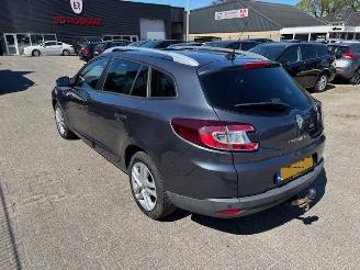 krockskadad bil auto Renault Mégane 1.2 TCe Limited Pano 2016/6