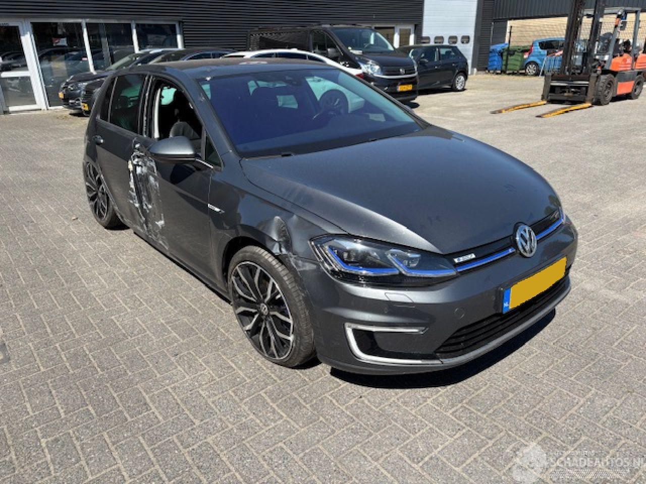 Volkswagen Golf e-Golf  Automaat