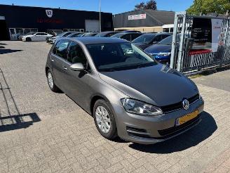 Avarii autoturisme Volkswagen Golf 1.2 TSI  5-drs Clima 2017/1
