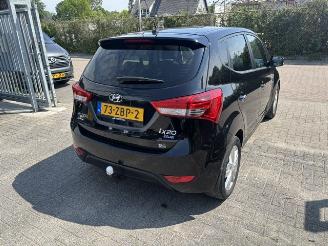 Hyundai Ix20 1.4i I-Vision clima Nap picture 4