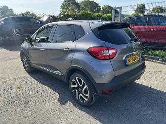 Auto incidentate Renault Captur 1.2 TCE  Automaat  (km 57.678 Nap) 2017/2