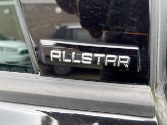 Volkswagen Golf 1.6 TDI  Allstar picture 11