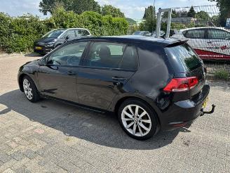 Volkswagen Golf 1.2 TSI 5-drs Highline picture 6