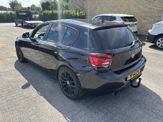 BMW 1-serie 116i  5-drs  High Exe. picture 5