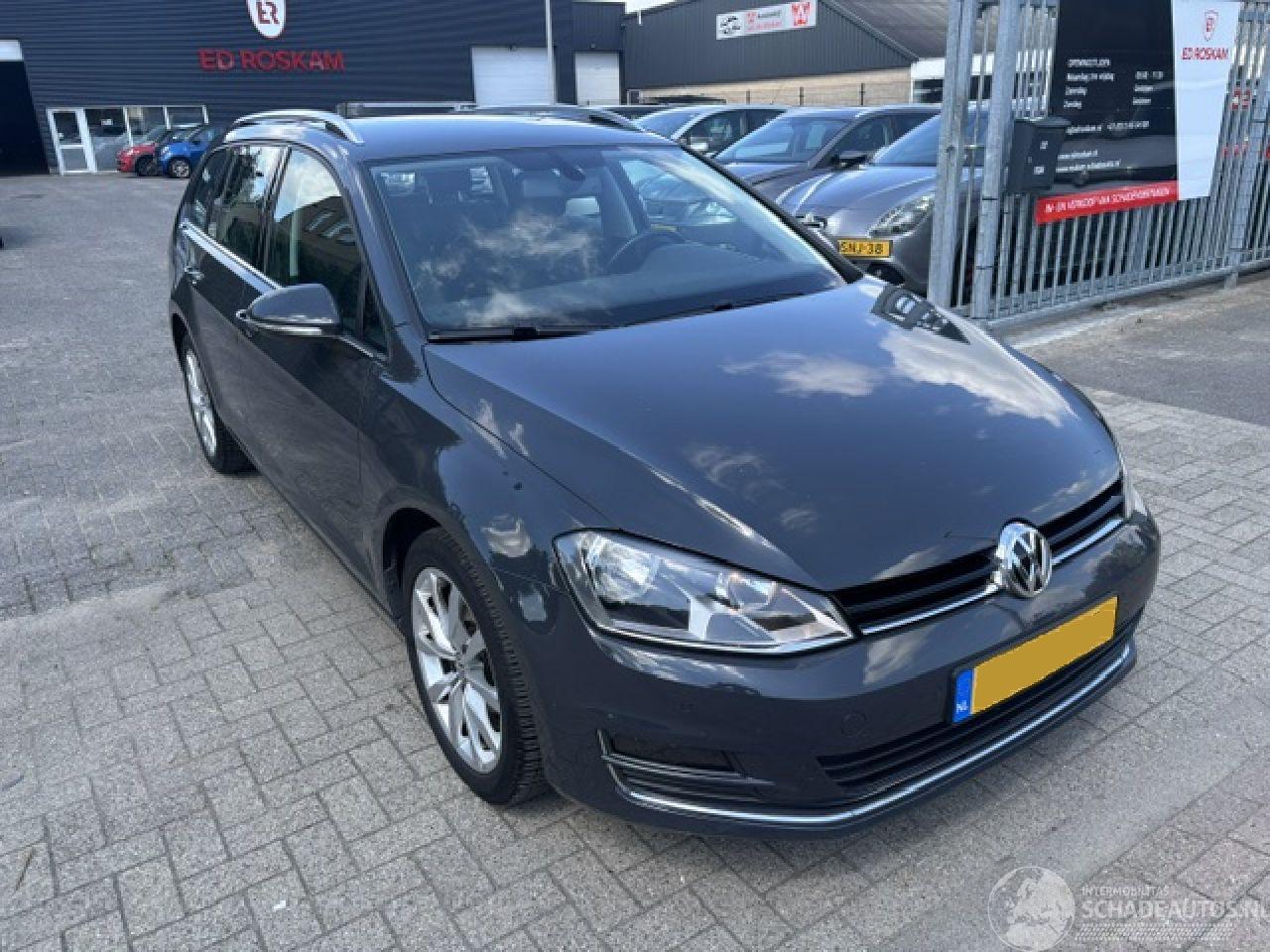 Volkswagen Golf 1.2 TSI Highline clima navi