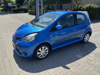 Toyota Aygo 1.0 5-drs Aspiration airco nap picture 5