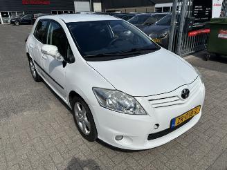 Voiture accidenté Toyota Auris 1.3 5-drs Clima Aspiration 2012/3
