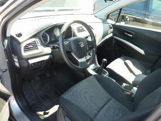 Suzuki SX4 S-CROSS 1.6 picture 9