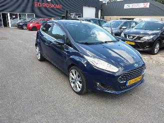 Damaged car Ford Fiesta 1.0 TITANIUM 2016/9