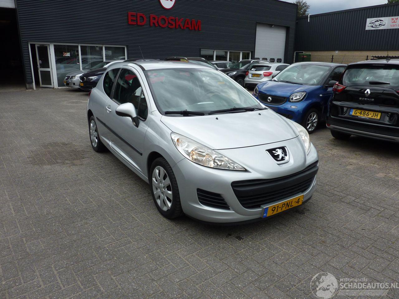 Peugeot 207 1.4 VTI X-LINE AIRCO
