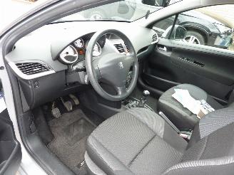 Peugeot 207 1.4 VTI X-LINE AIRCO picture 8