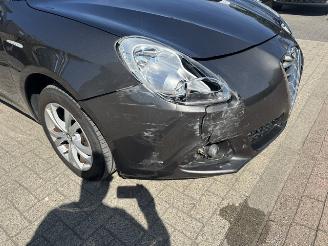 Alfa Romeo Giulietta 1.4 T Distinctive Pano picture 7