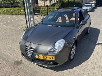 Alfa Romeo Giulietta 1.4 T Distinctive Pano picture 6