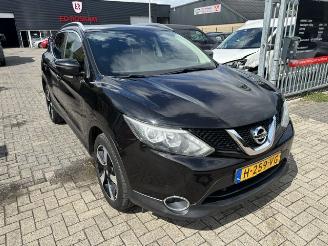 krockskadad bil auto Nissan Qashqai 1.5 DCI N-Vision Pano 2017/7