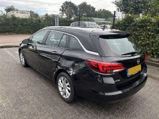 uszkodzony samochody osobowe Opel Astra 1.2 Elegance Sports 2020/1