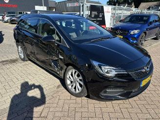 skadebil auto Opel Astra 1.2 Sports Tourer  NAP 2020/1