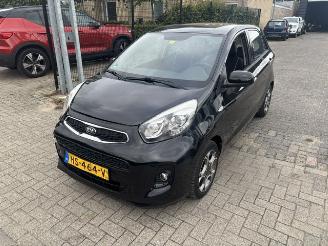 škoda osobní automobily Kia Picanto 1.2 5-drs Dynamic Clima 2016/1