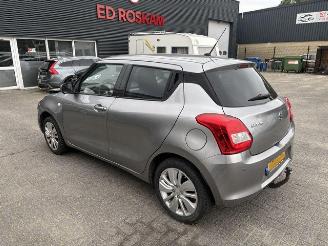 Suzuki Swift 1.2 Select Automaat airco picture 4