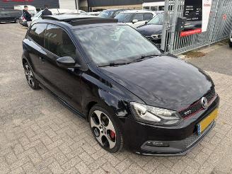 krockskadad bil auto Volkswagen Polo 1.4 GTI DSG Pano 179pk 2012/4