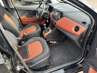 Hyundai I-10 1.0 i-Motion Comf+  Clima picture 9