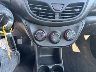 Opel Karl 1.0 5-drs airco NAP picture 11