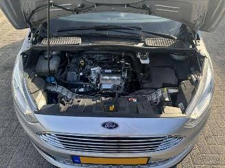 Ford C-Max 1.0 Titanium picture 8