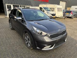 Unfallwagen Kia Niro 1.6 GDI Hybrid DynamicLine Automaat 2018/1