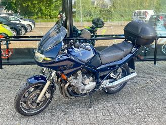 škoda motocykly Yamaha XJ 900 Diversion 2004/4