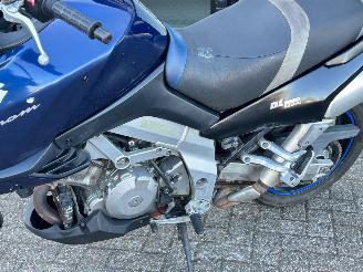 Suzuki V-Strom 1000 DL1000 picture 13