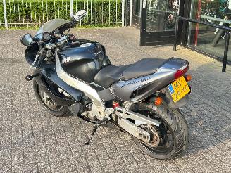 Yamaha YZF 1000 Thunderace picture 5