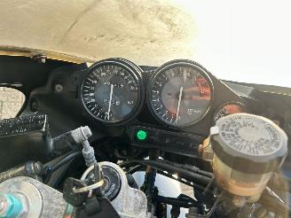 Yamaha YZF 1000 Thunderace picture 16