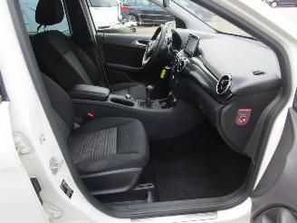 Mercedes B-klasse 180 Business picture 11