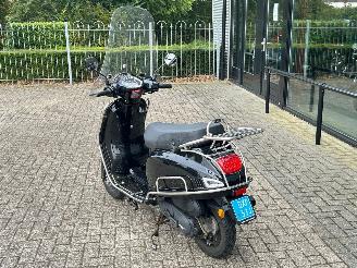 AGM  VX50 picture 3