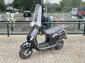  AGM  VX50 2020/1