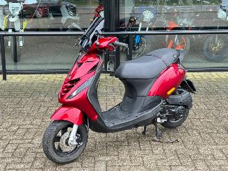 Schade scooter Piaggio  Zip Iget 2023/11