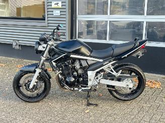 Suzuki Bandit 650 GSF Naked ABS picture 2