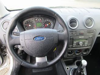 Ford Fusion 1.6-16V Futura picture 12