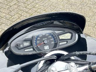 Honda PCX 125  picture 13