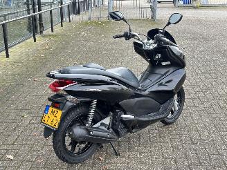 Honda PCX 125  picture 5