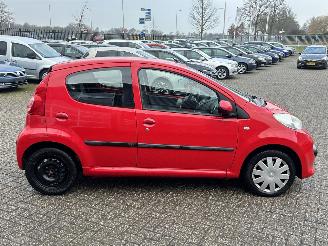 Peugeot 107 1.0-12V XS 5drs picture 6