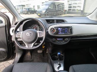 Toyota Yaris 1.5 Full Hybrid Aspiration 5drs picture 11
