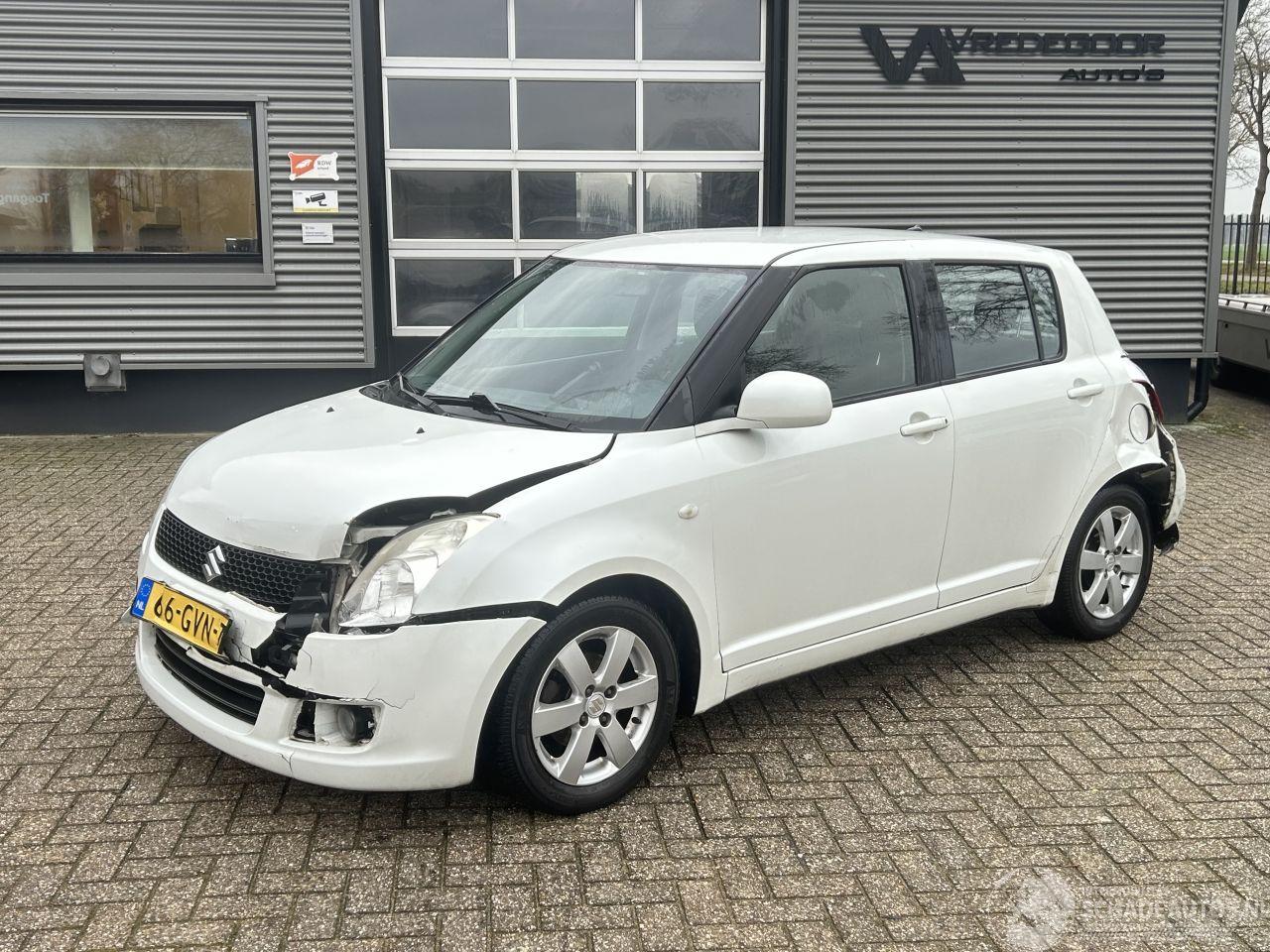 Suzuki Swift 1.3 Shogun