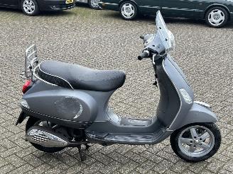 Vespa  LX 50 4T picture 6
