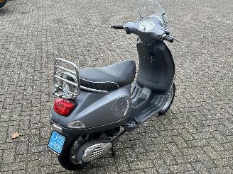 Vespa  LX 50 4T picture 5