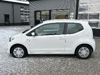 Volkswagen Up! 1.0 move up! Bluemotion picture 2