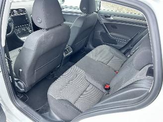 Volkswagen Golf 1.6 TDI Comfortline BTW picture 12